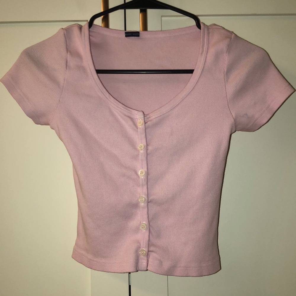 Brandy Melville Buttoned Zelly Top in Pink